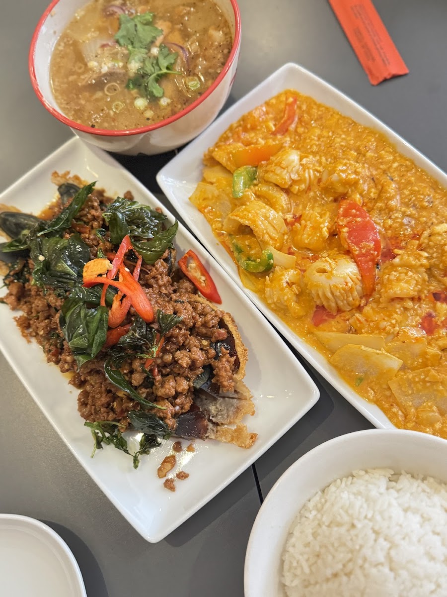 Sri Non Thai Street Food Photos 2